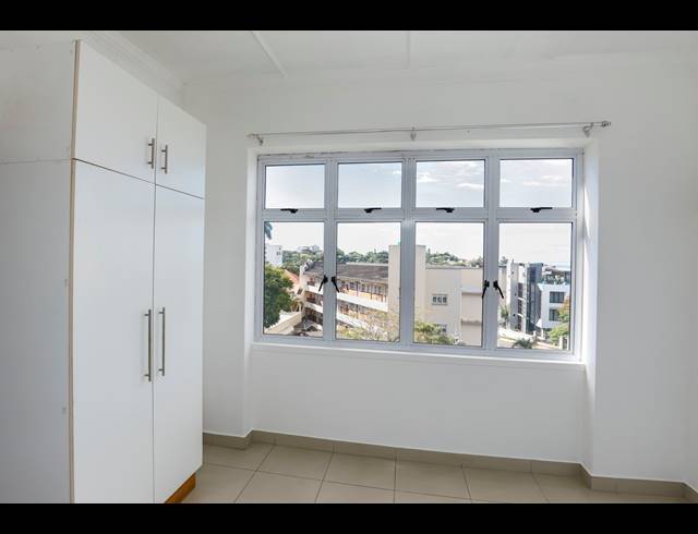 1.5 BEDROOM APARTMENT FOR SALE IN MORNINGSIDE